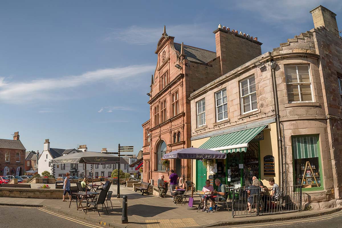 Exploring independent shops, galleries and cafes in picturesque Melrose